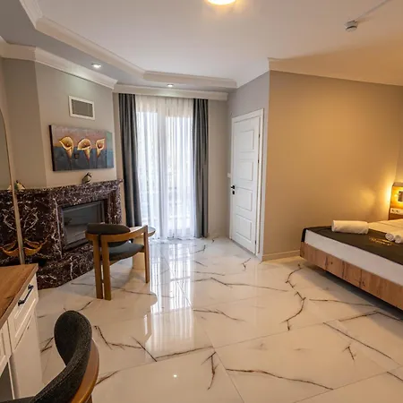 Hotel Rumet Cunda